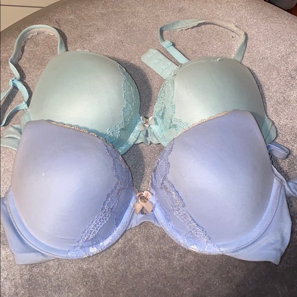 Victoria's Secret Other - Victoria secret bras